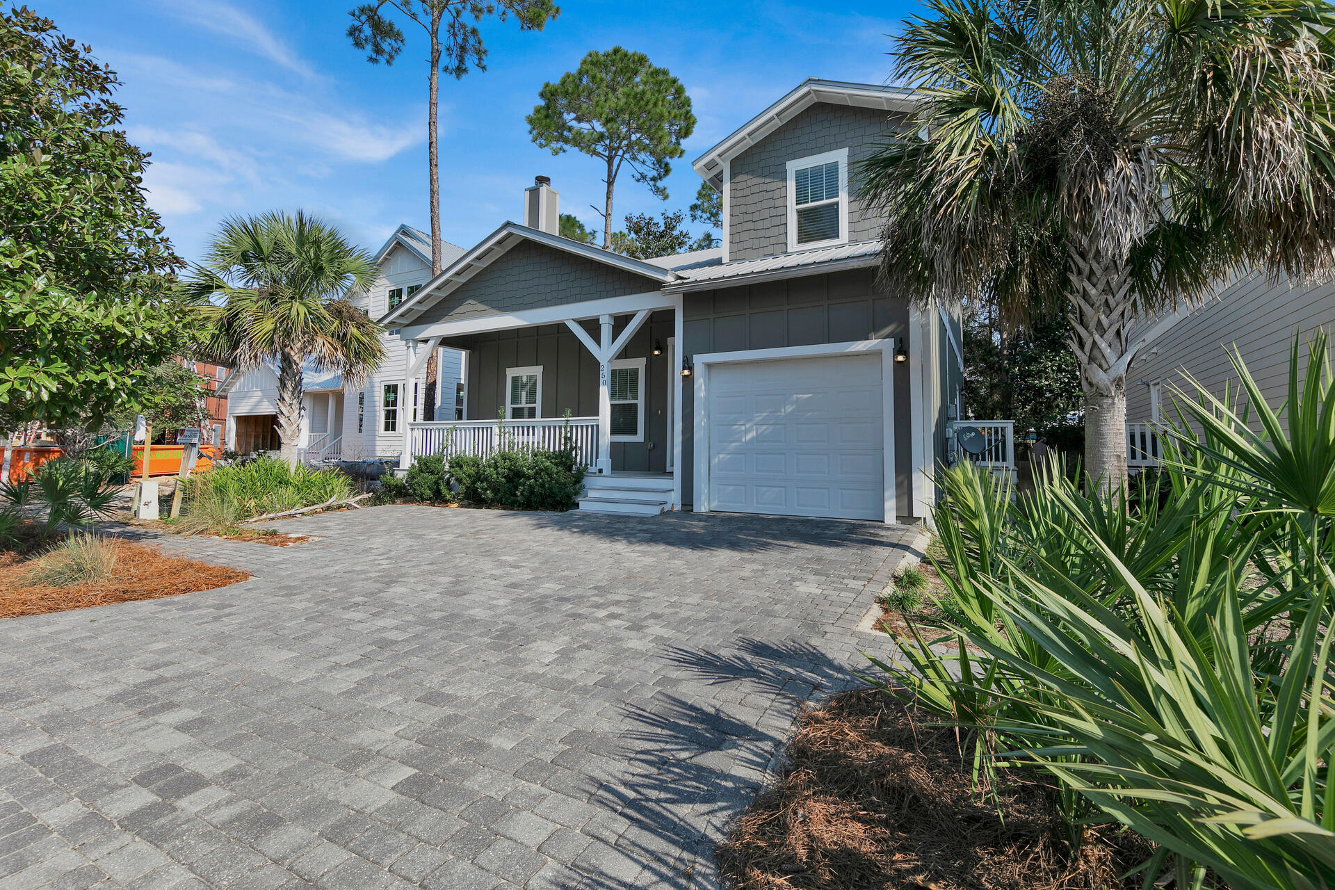 HIDDEN GROVE - Residential Lease