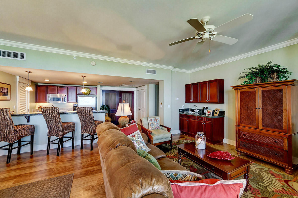 GRAND SANDESTIN - Residential Lease