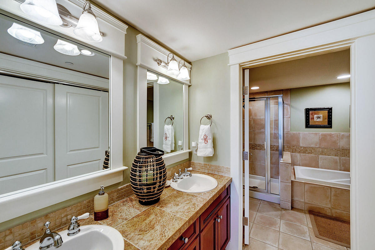 GRAND SANDESTIN - Residential Lease