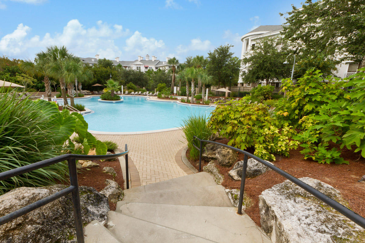 GRAND SANDESTIN - Residential Lease