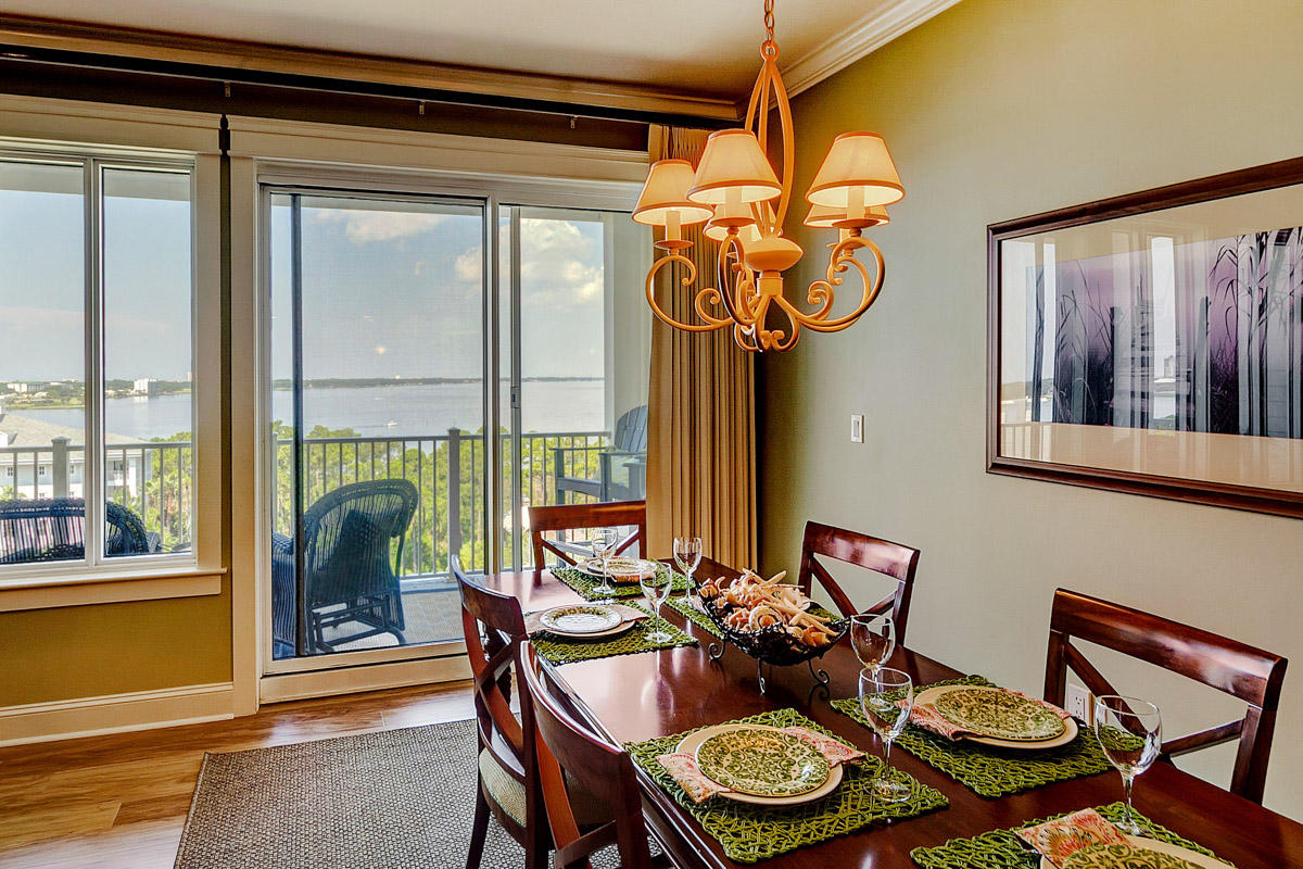 GRAND SANDESTIN - Residential Lease