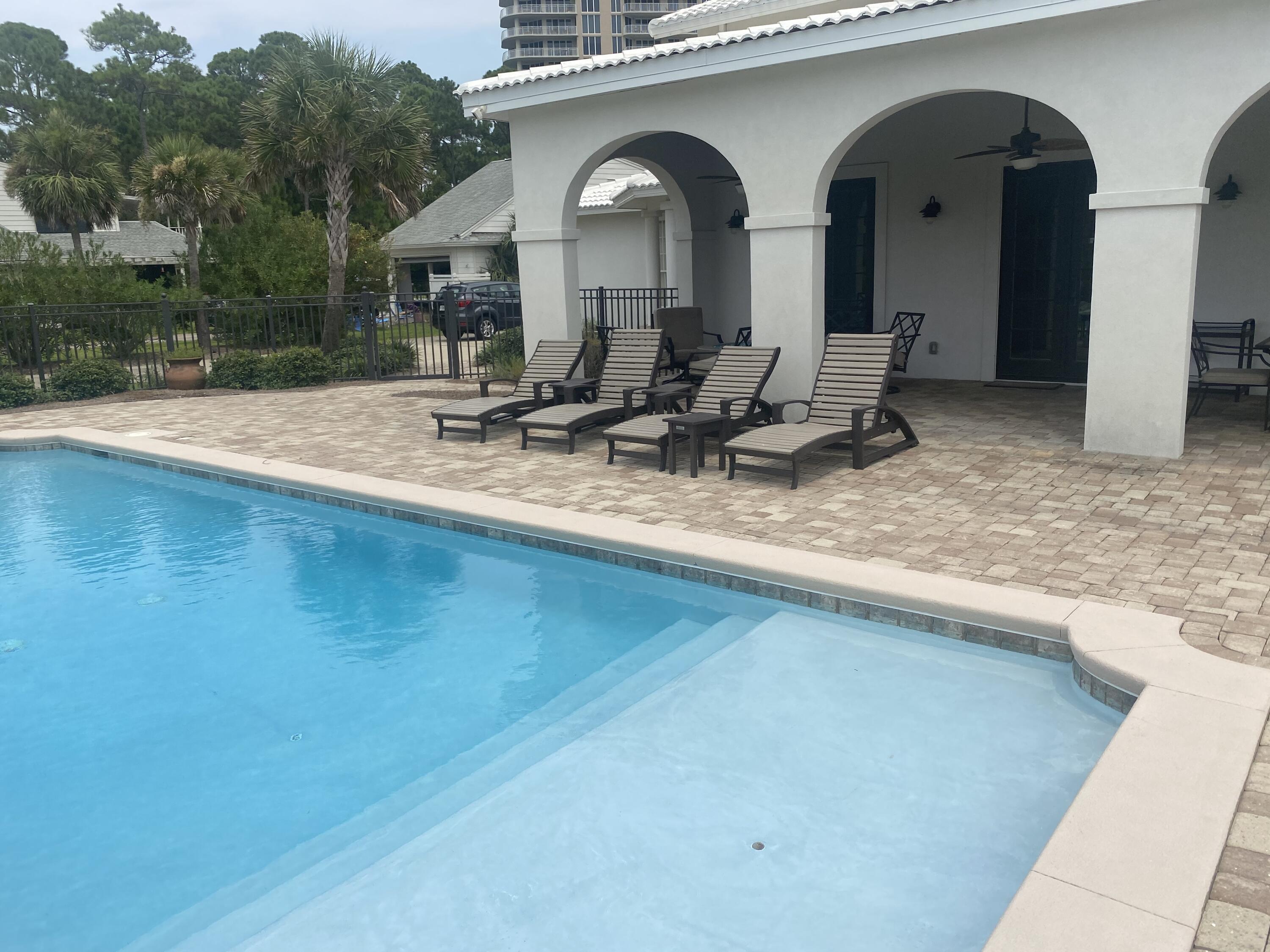 GULF PINES 1ST ADDN - Residential