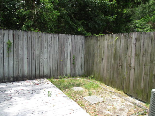 VIKING MANOR PH 1 - Residential Lease