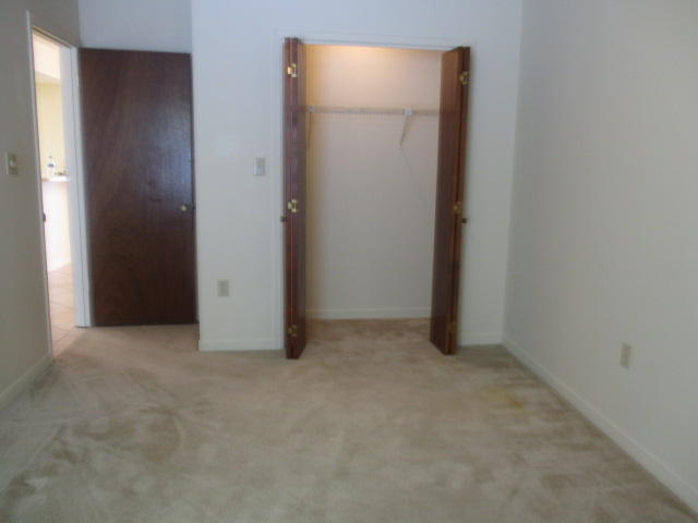 VIKING MANOR PH 1 - Residential Lease
