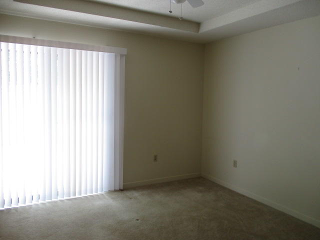 VIKING MANOR PH 1 - Residential Lease