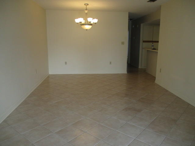 VIKING MANOR PH 1 - Residential Lease