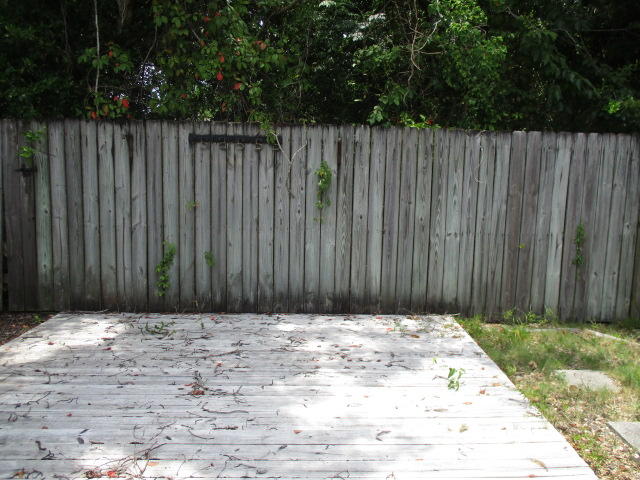 VIKING MANOR PH 1 - Residential Lease