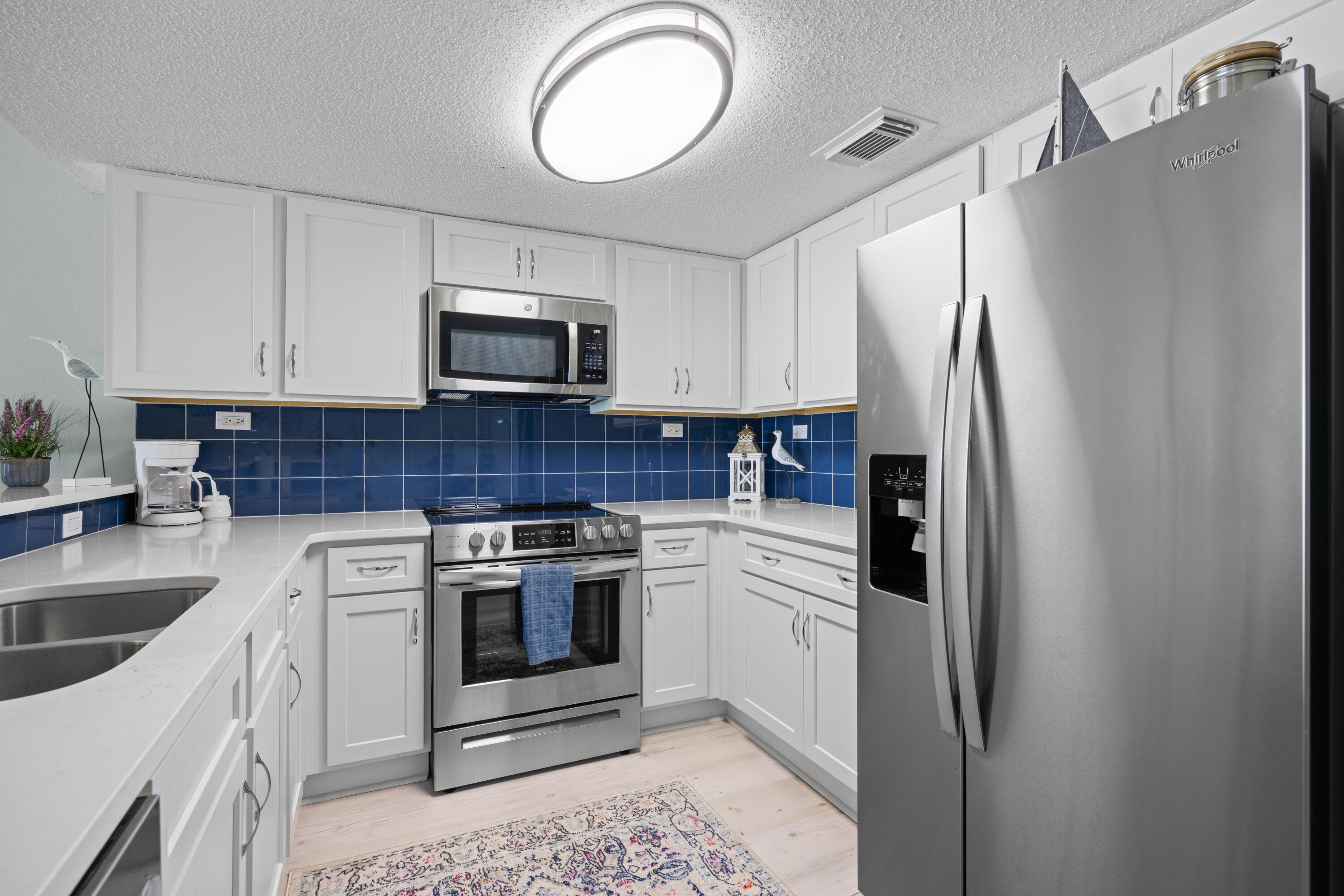 ISLANDER BEACH RESORT CONDO - Residential