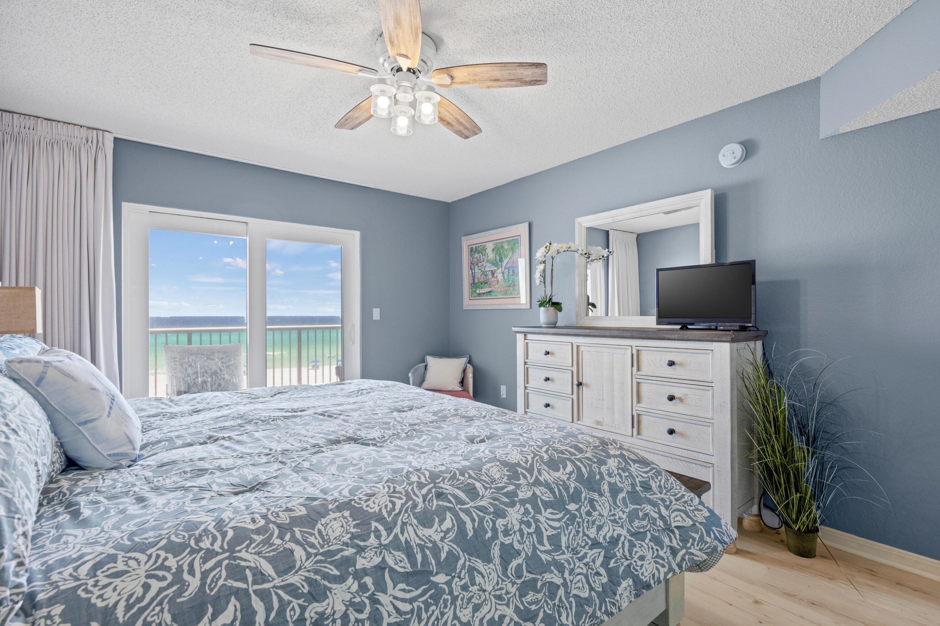 ISLANDER BEACH RESORT CONDO - Residential