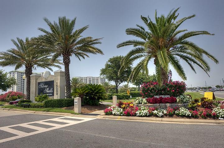 ST. BARTH AT SILVER - Residential