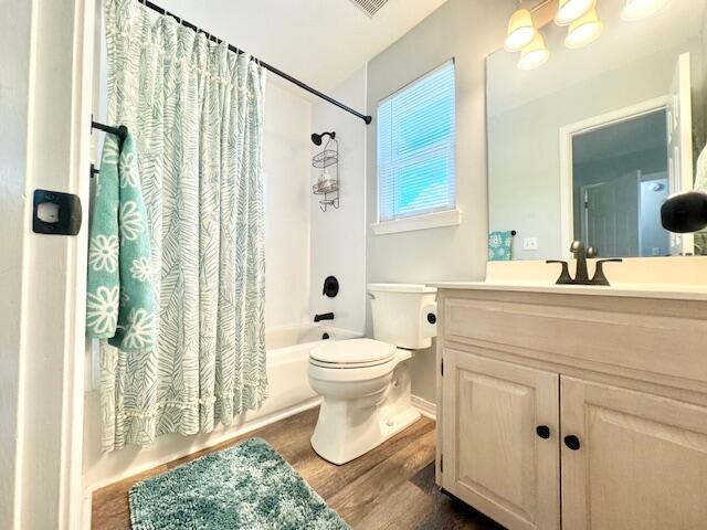 VALPARAISO VILLAGE - Residential Lease