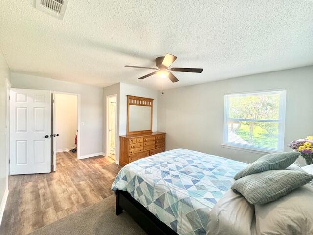 VALPARAISO VILLAGE - Residential Lease