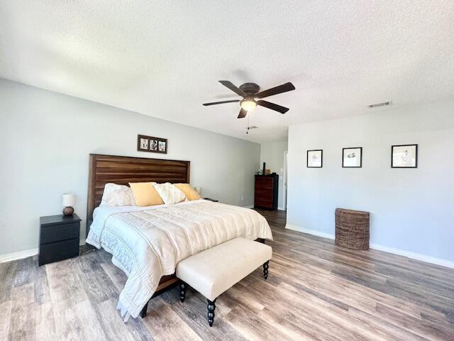 VALPARAISO VILLAGE - Residential Lease