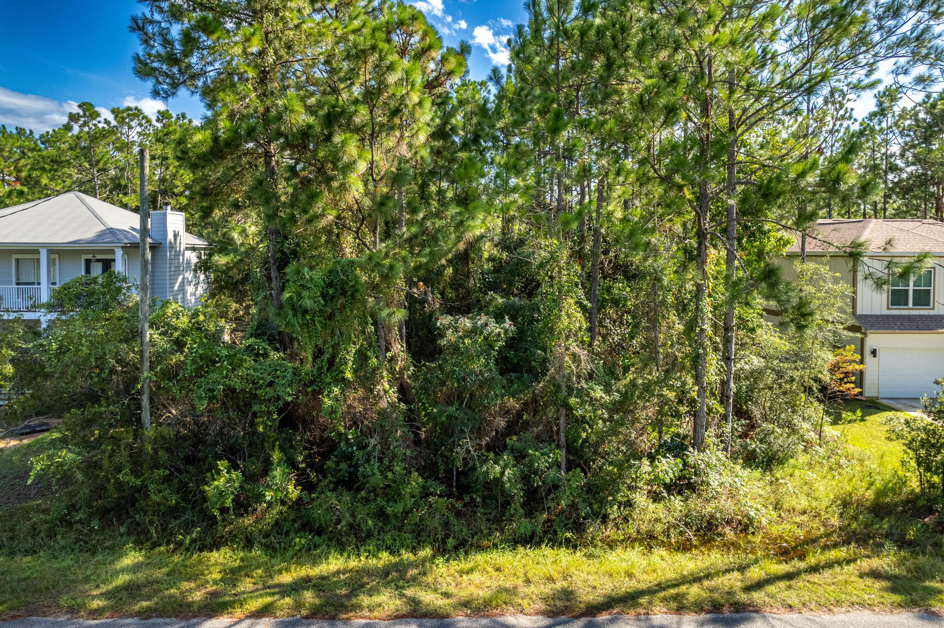 MACK BAYOU PINES S/D - Land