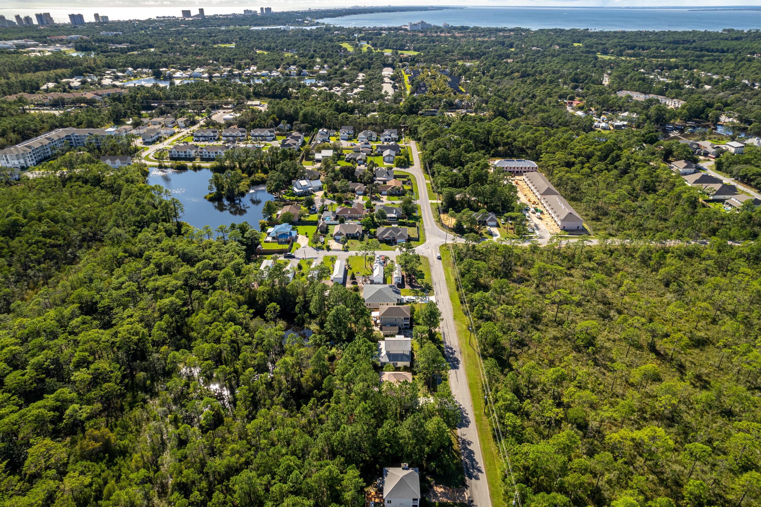 MACK BAYOU PINES S/D - Land