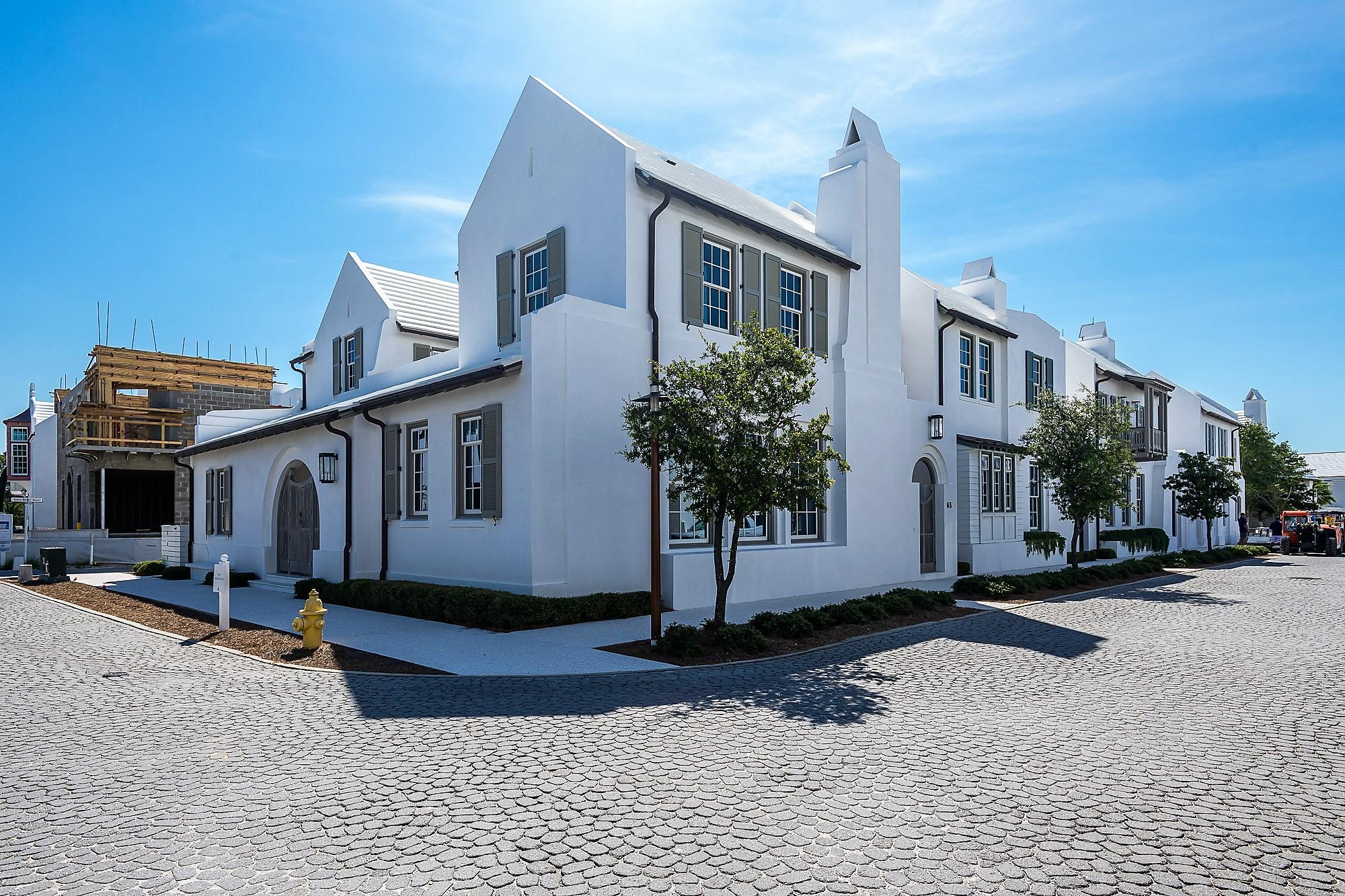 ALYS BEACH - Residential