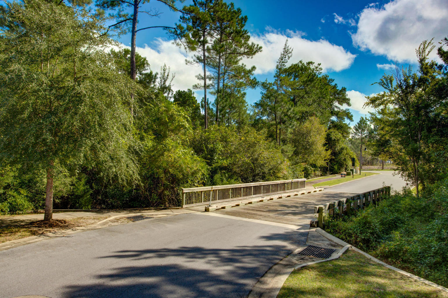 LAGRANGE LANDING - Residential