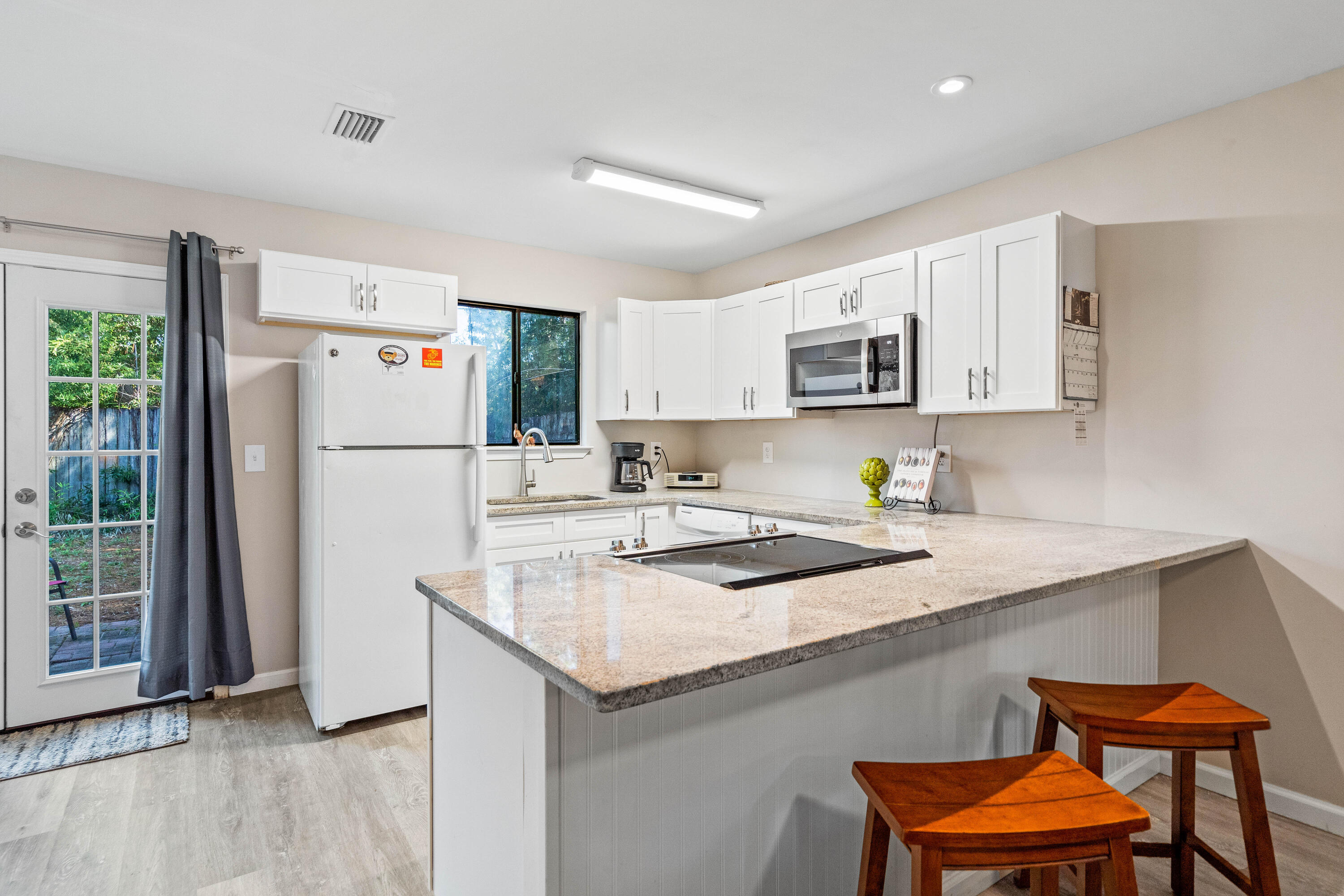WINSTON MANOR T/H - Residential