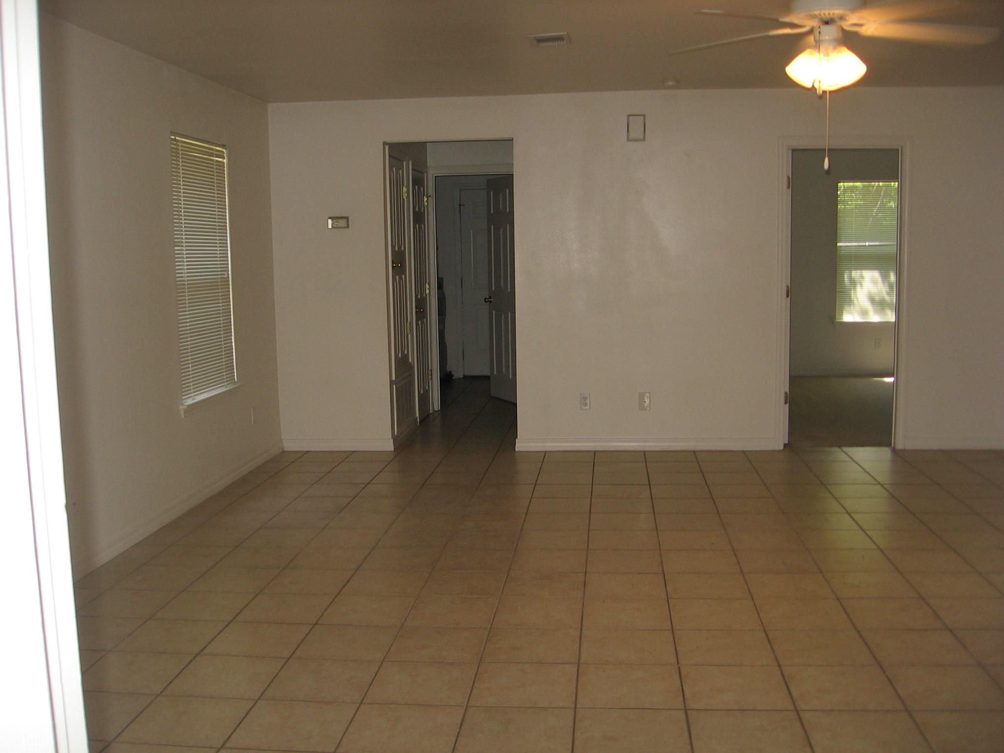Ranch style duplex. Washer dryer connection. Split floorplan. Breakfast bar. Living room/dining room dimensions are approximate. $15 MONTHLY TRASH FEE INCLUDED IN RENT AMOUNT. Sorry no pets!