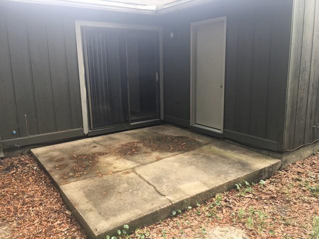 PILLAR OAKS - Residential Lease