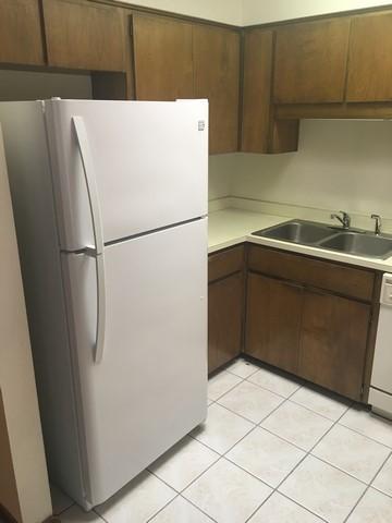 PILLAR OAKS - Residential Lease
