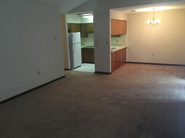 PILLAR OAKS - Residential Lease