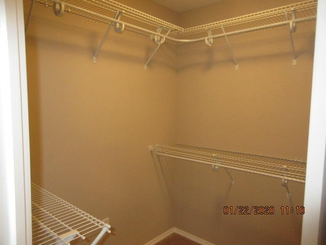 HUNTERS RUN S/D - Residential Lease