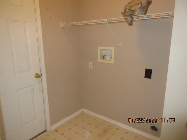 HUNTERS RUN S/D - Residential Lease