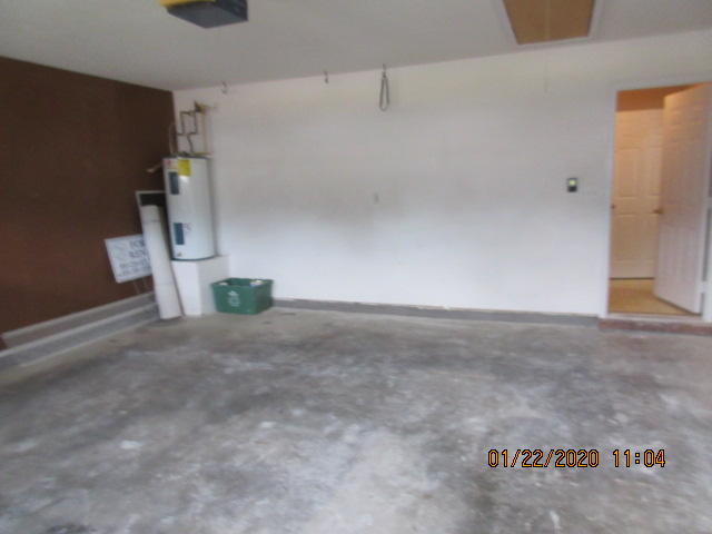 HUNTERS RUN S/D - Residential Lease