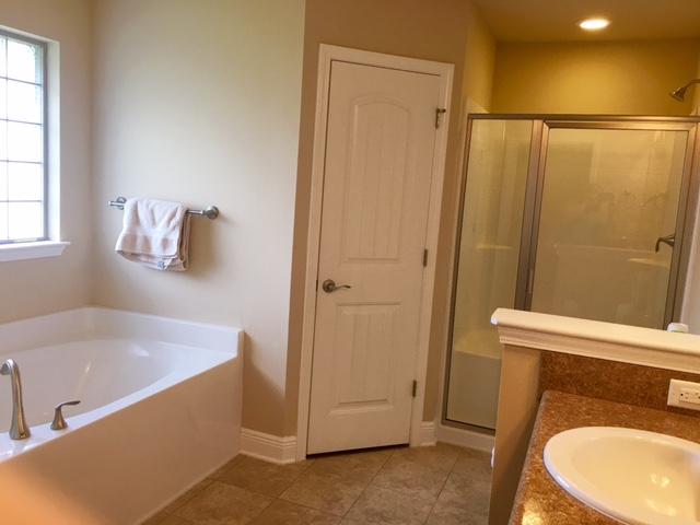 SILVER CREEK ESTATES - Residential Lease
