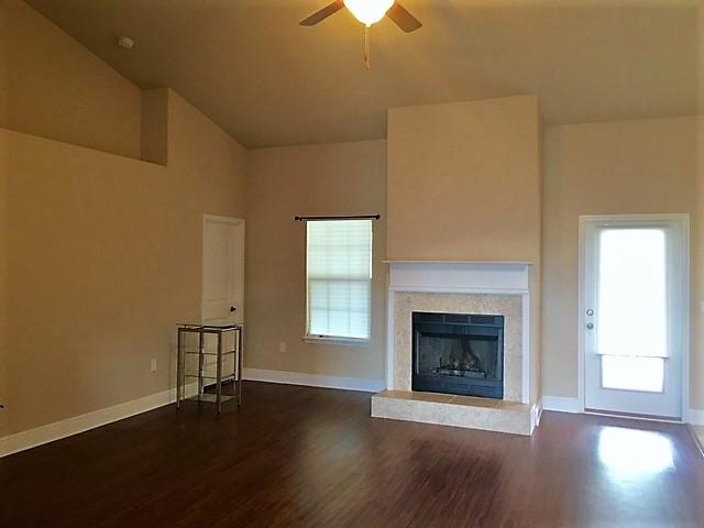 SILVER CREEK ESTATES - Residential Lease