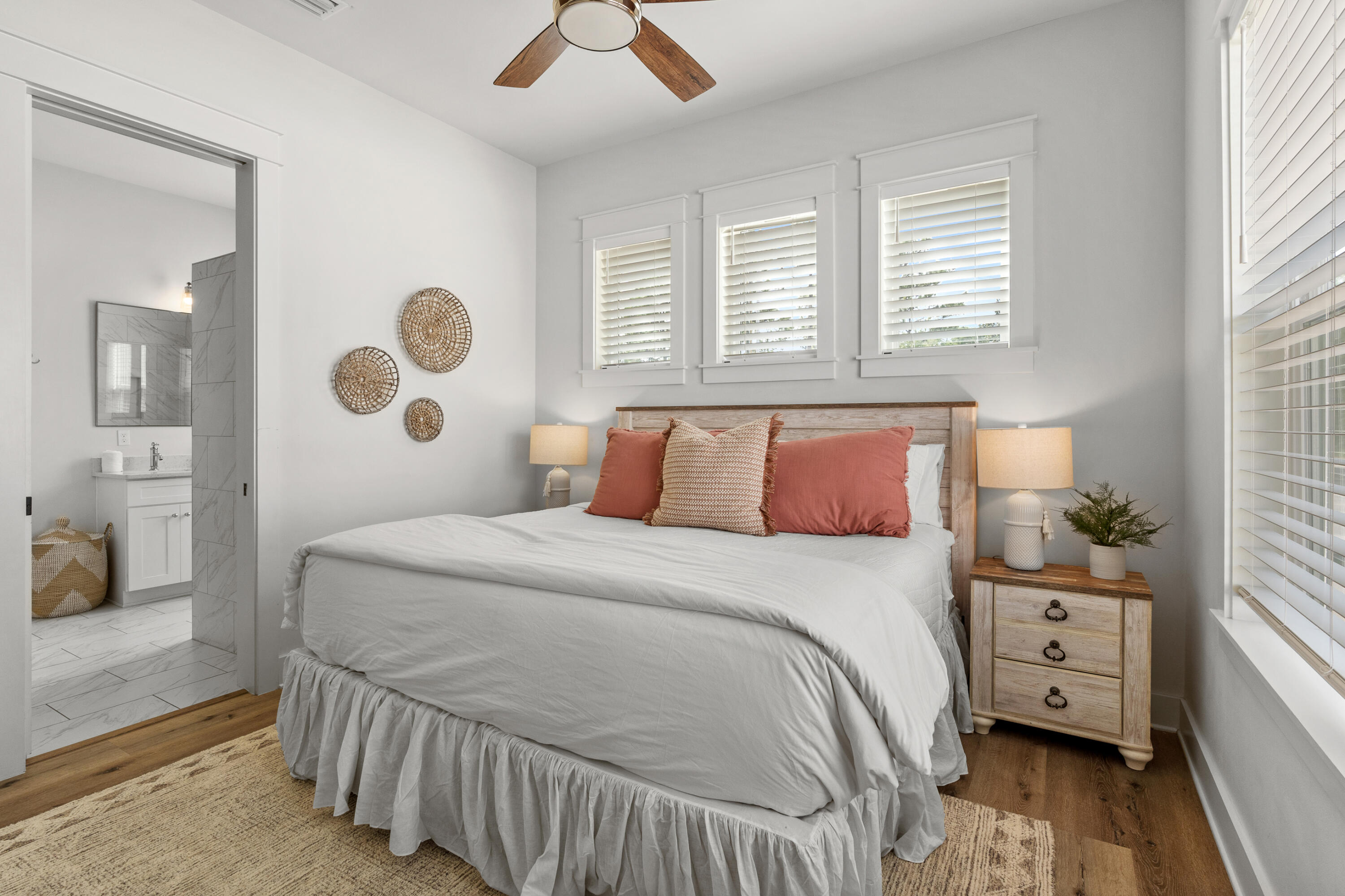 GULF SHORE MANOR - Residential