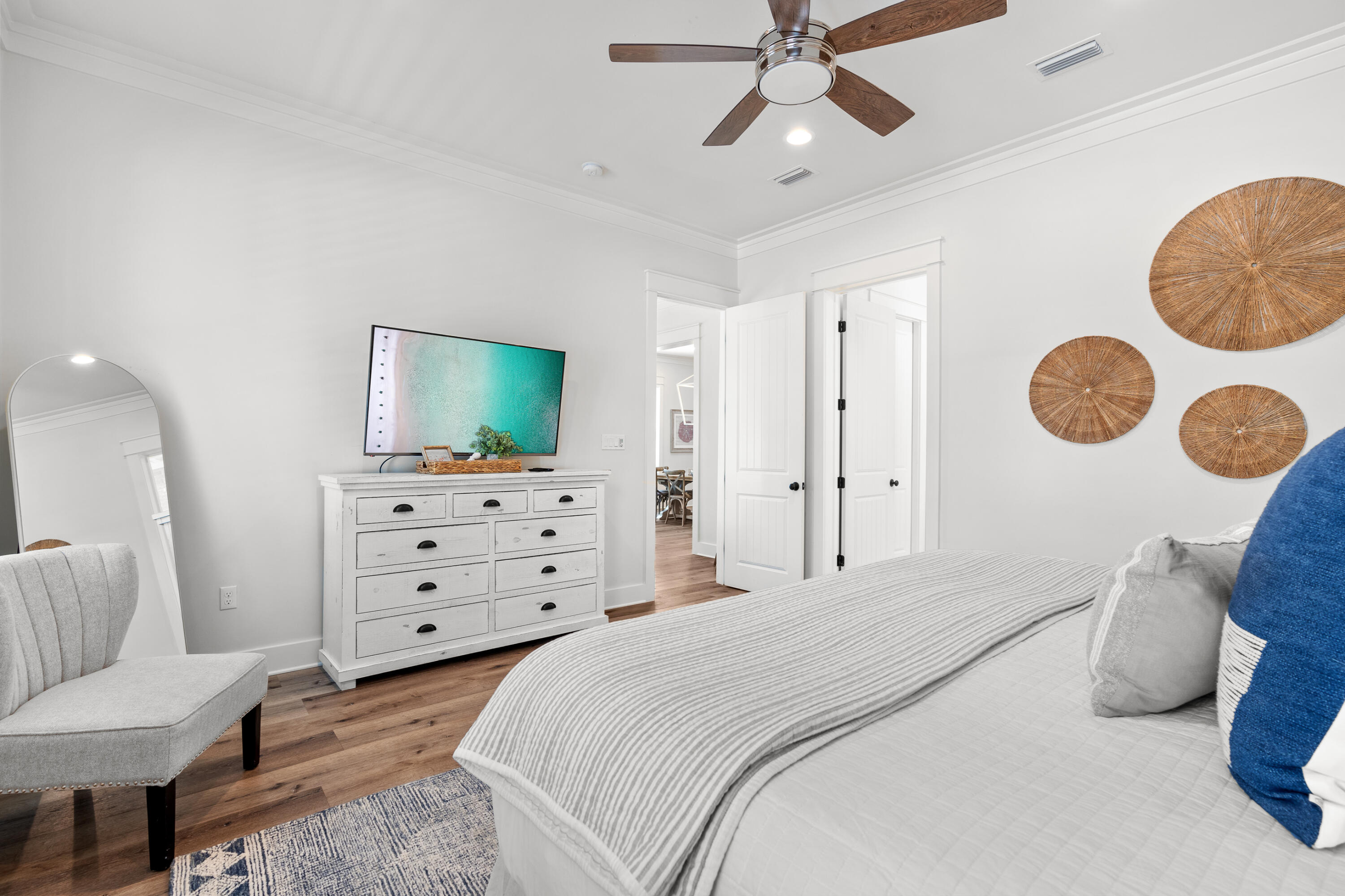 GULF SHORE MANOR - Residential