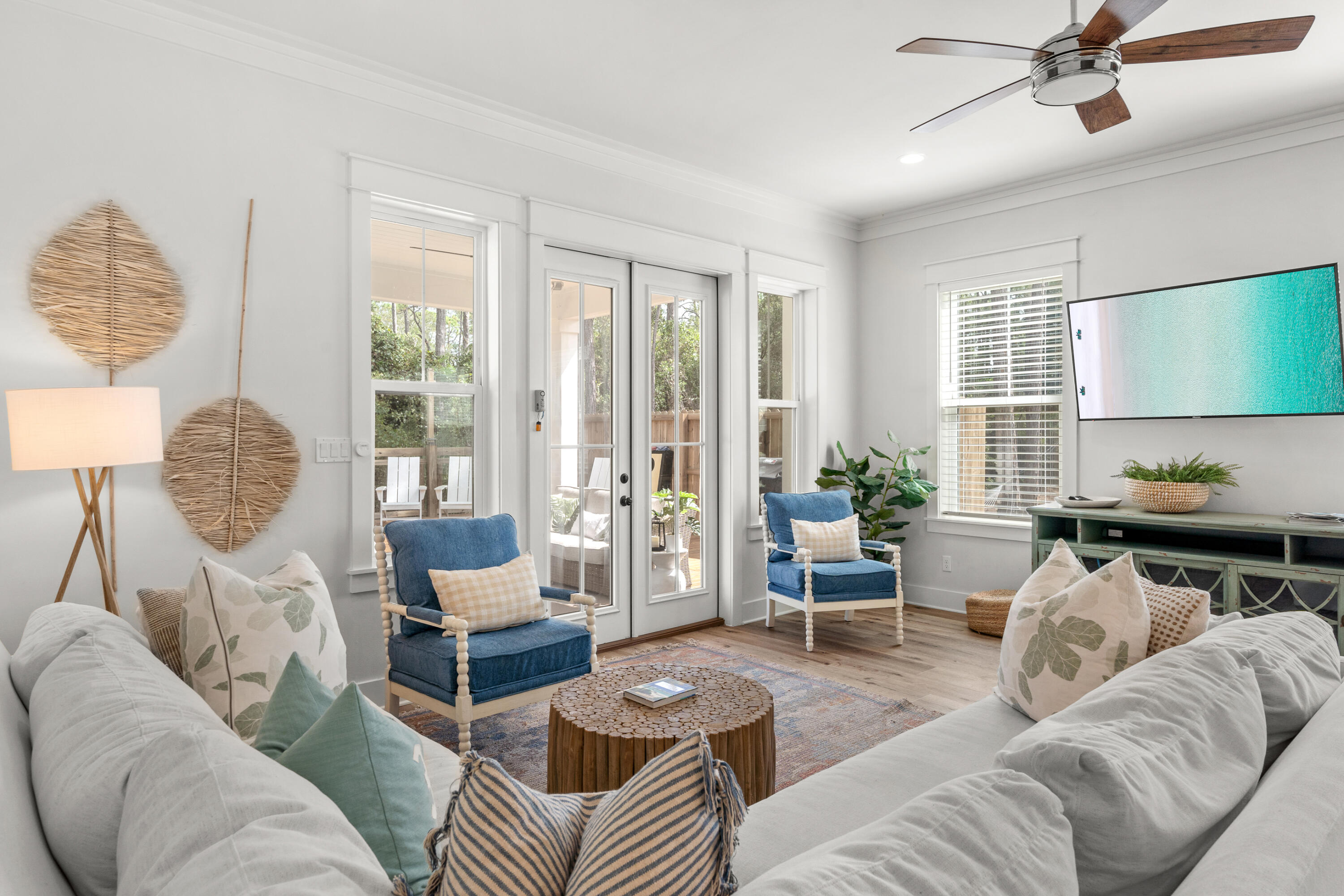 GULF SHORE MANOR - Residential