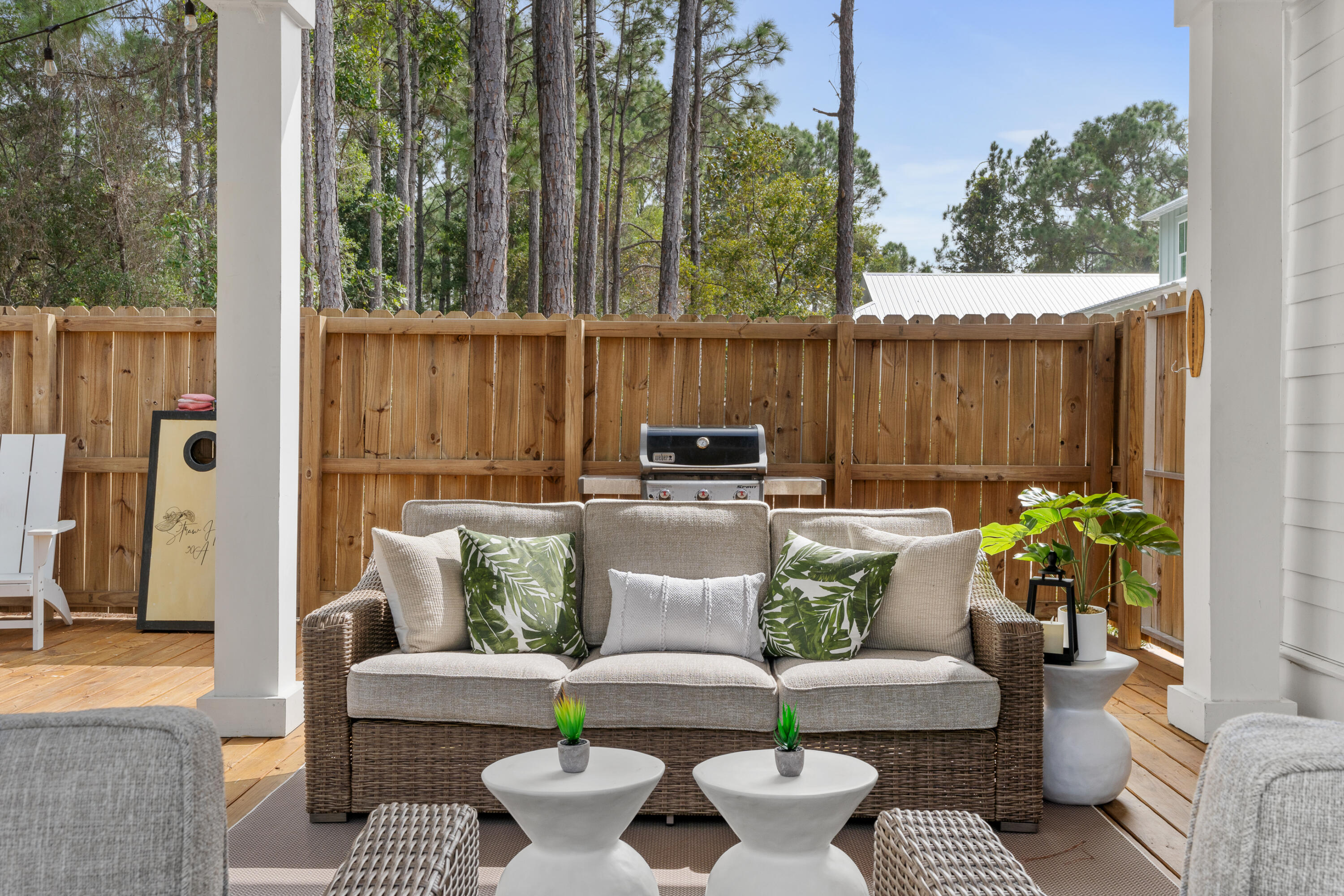 GULF SHORE MANOR - Residential