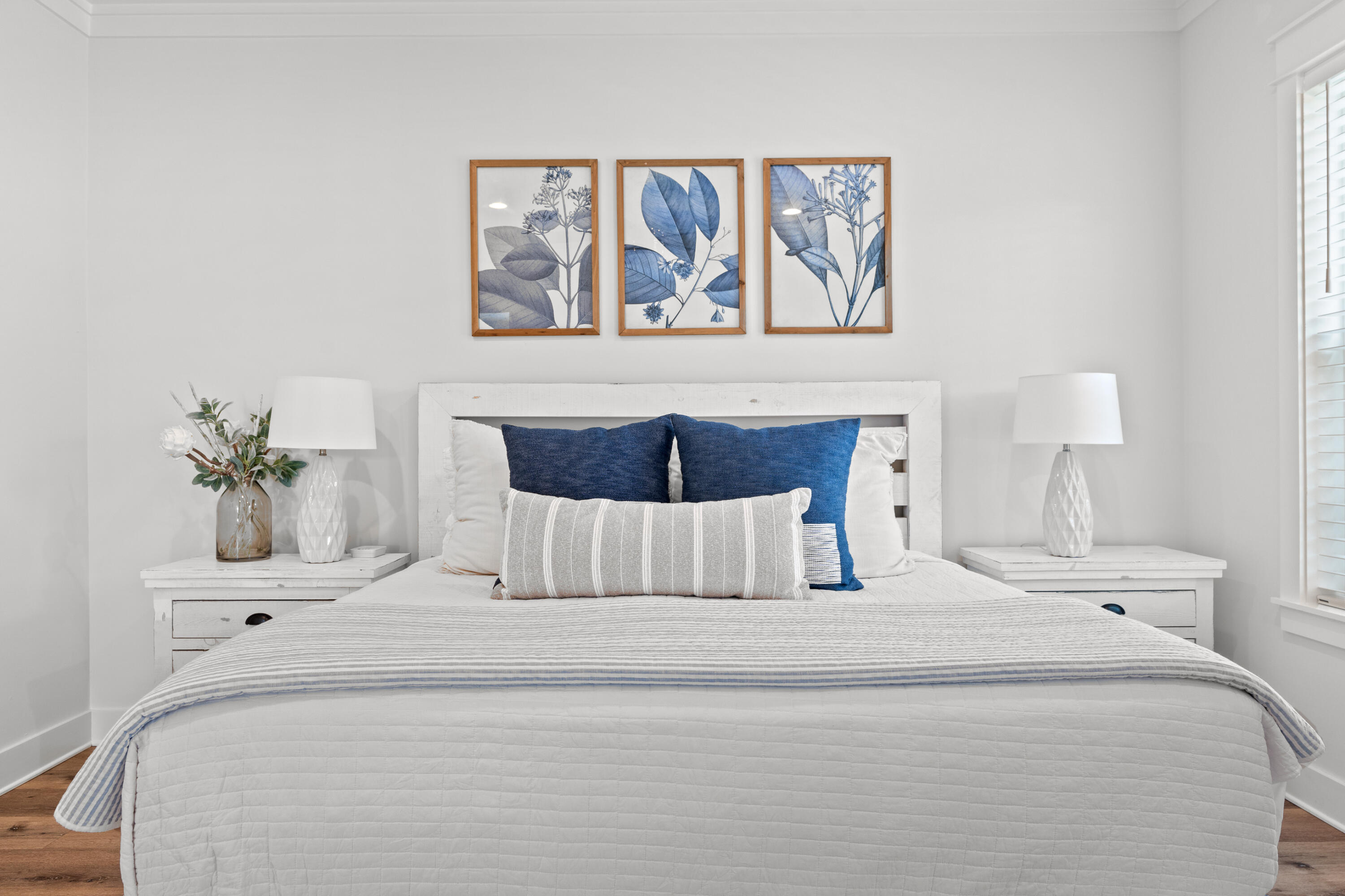 GULF SHORE MANOR - Residential