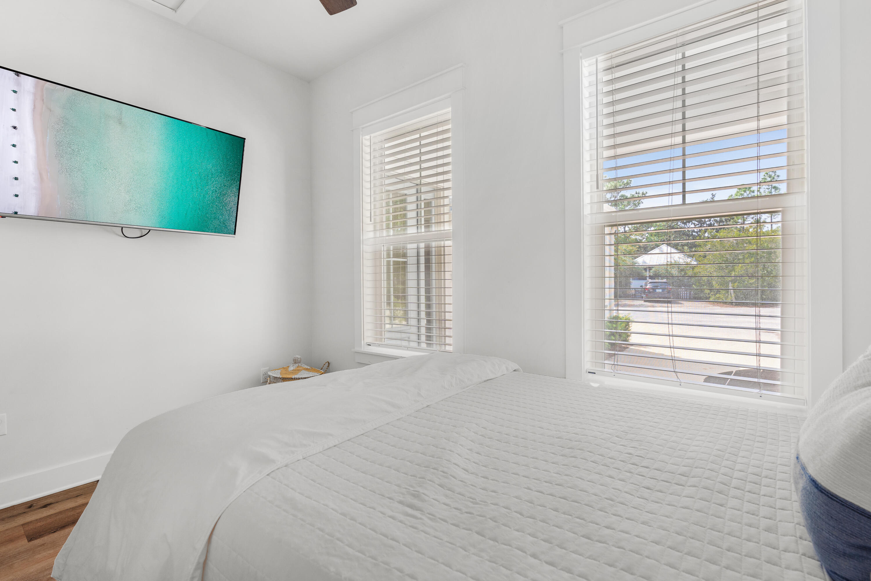 GULF SHORE MANOR - Residential