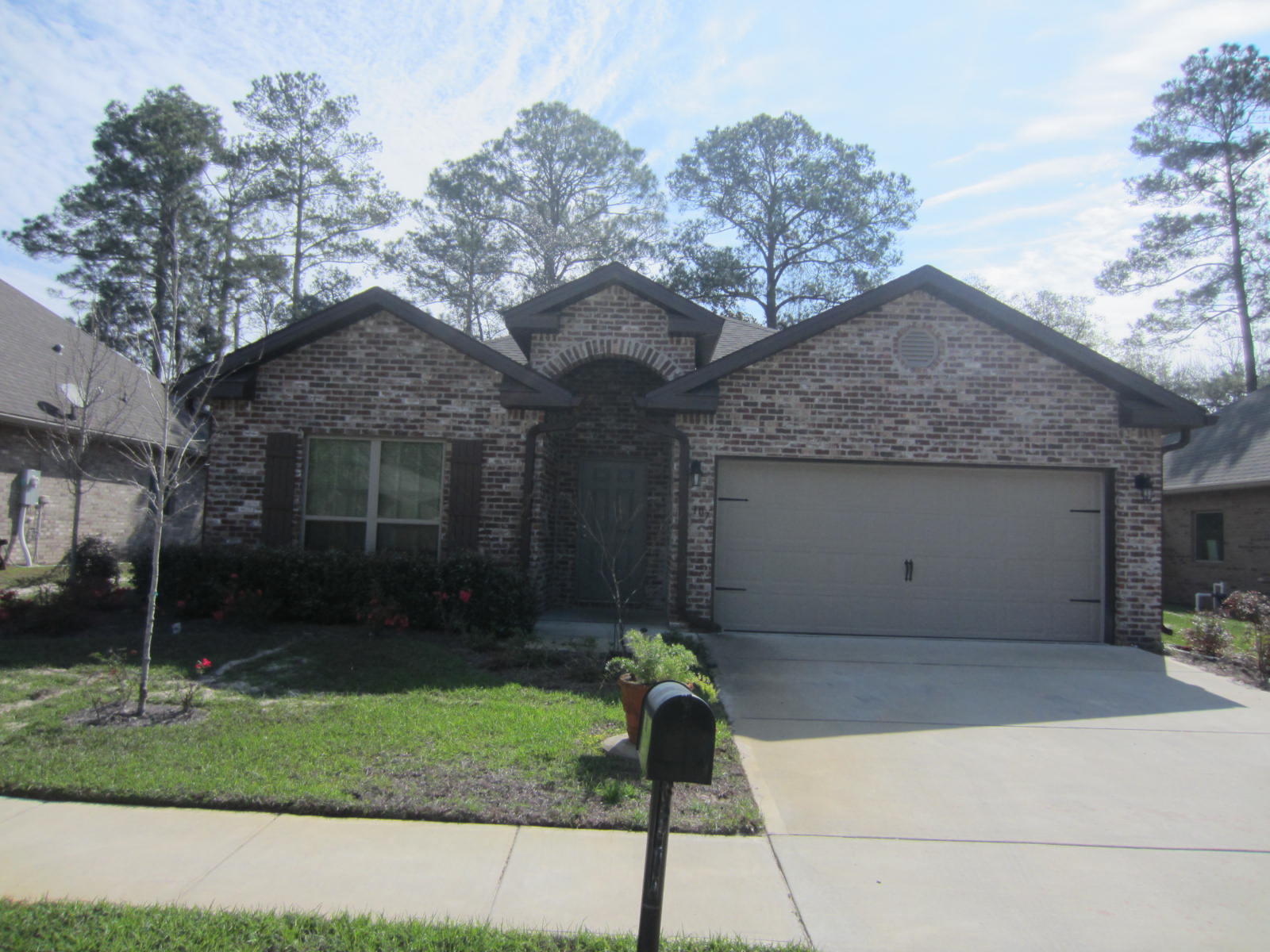 Oaks at Eden - Residential Lease
