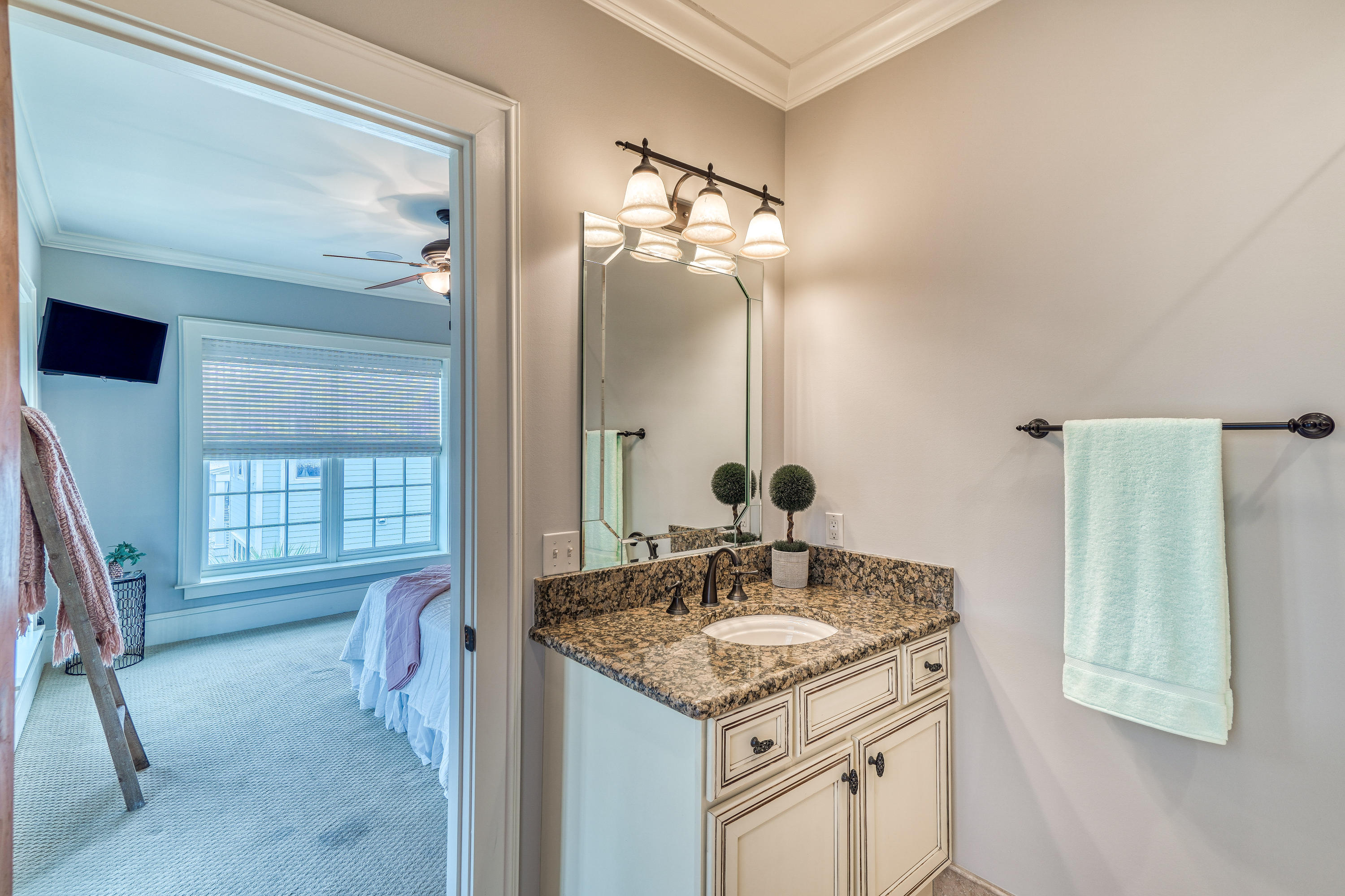PROMINENCE/LUXURY TOWNHOMES - Residential