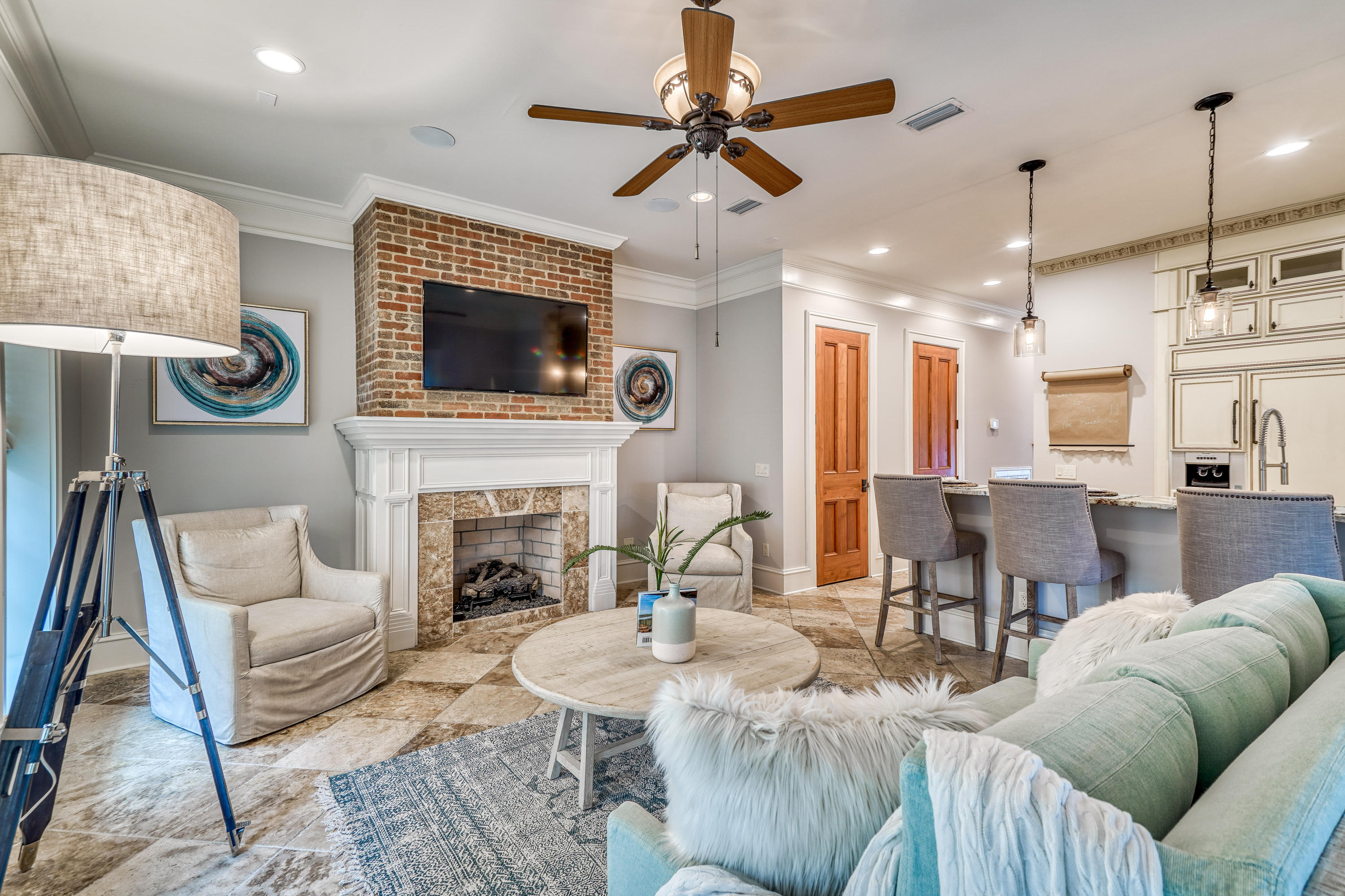 PROMINENCE/LUXURY TOWNHOMES - Residential