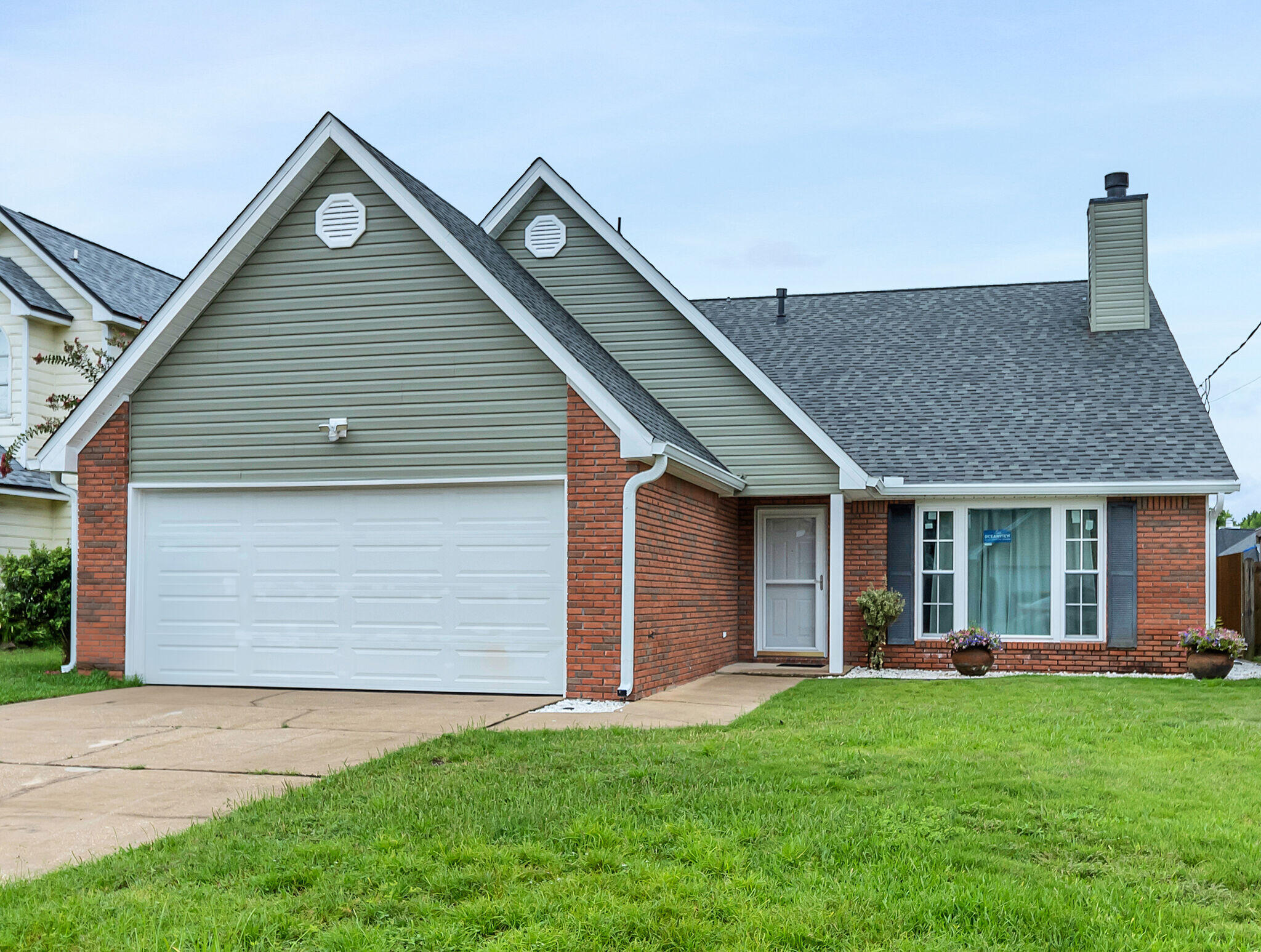 SANDY RIDGE ESTATES - Residential Lease