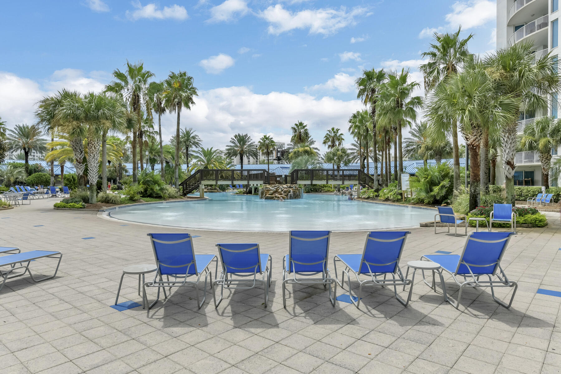 THE PALMS OF DESTIN - Residential
