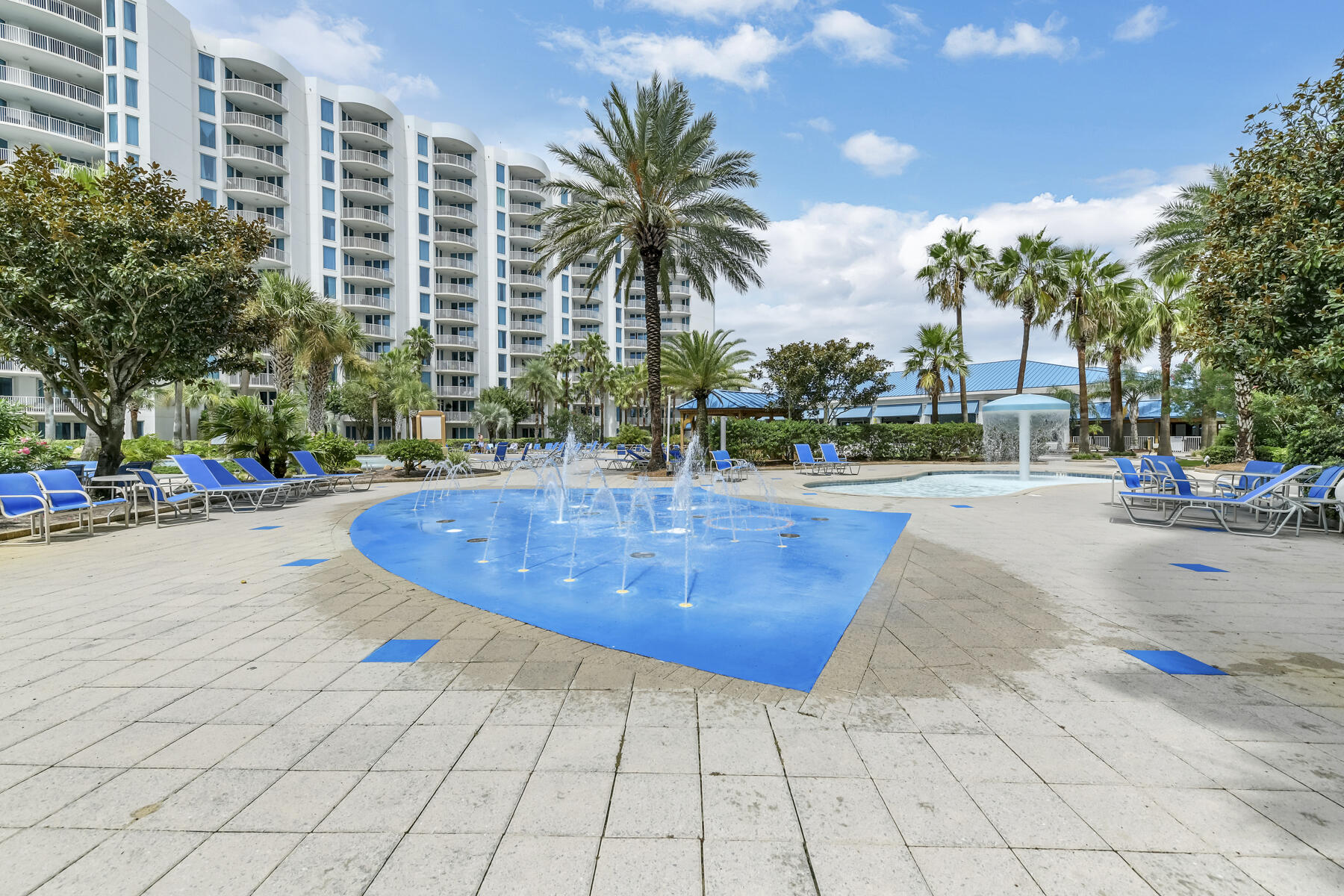 THE PALMS OF DESTIN - Residential