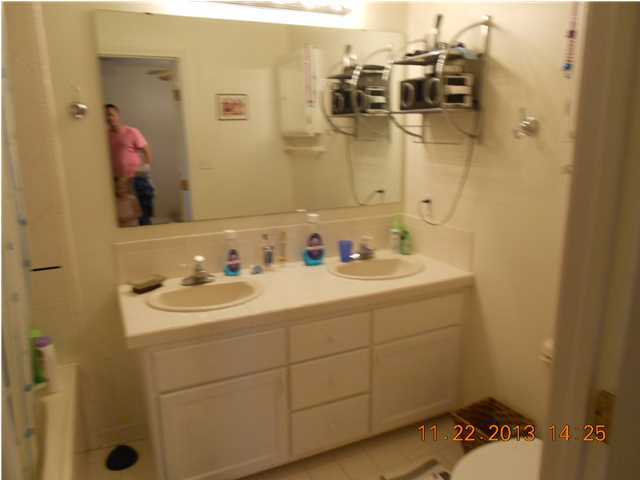 CASA LOMA 1ST ADDN - Residential Lease