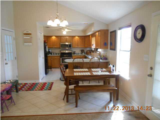 CASA LOMA 1ST ADDN - Residential Lease