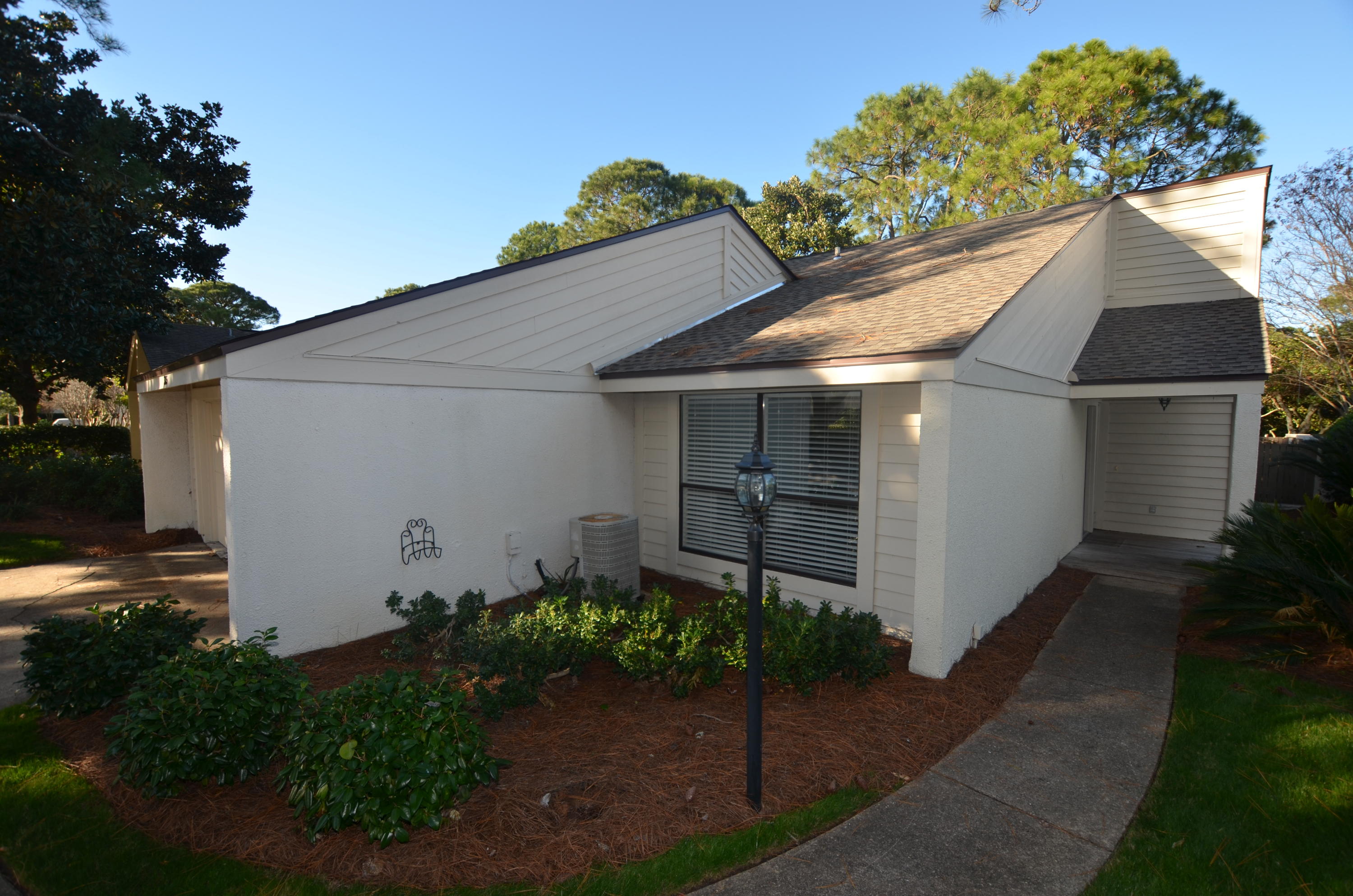 Beautiful private single family house with a 2 CAR GARAGE available for a 12 month lease in Sandestin Golf & Beach Resort.
Come see what all a Resort Community has to offer. Amenities included with the lease of this home are daily kayak, bike and boogie board rentals. Daily tennis court time, fitness club access (with spa and steam rooms), access to the resorts three pools, and discounts on golf and beach set-ups are also included. This is in addition to any amenities specific to this property's neighborhood and is an exclusive offering with this listing. An Administrative Amenity fee may apply.