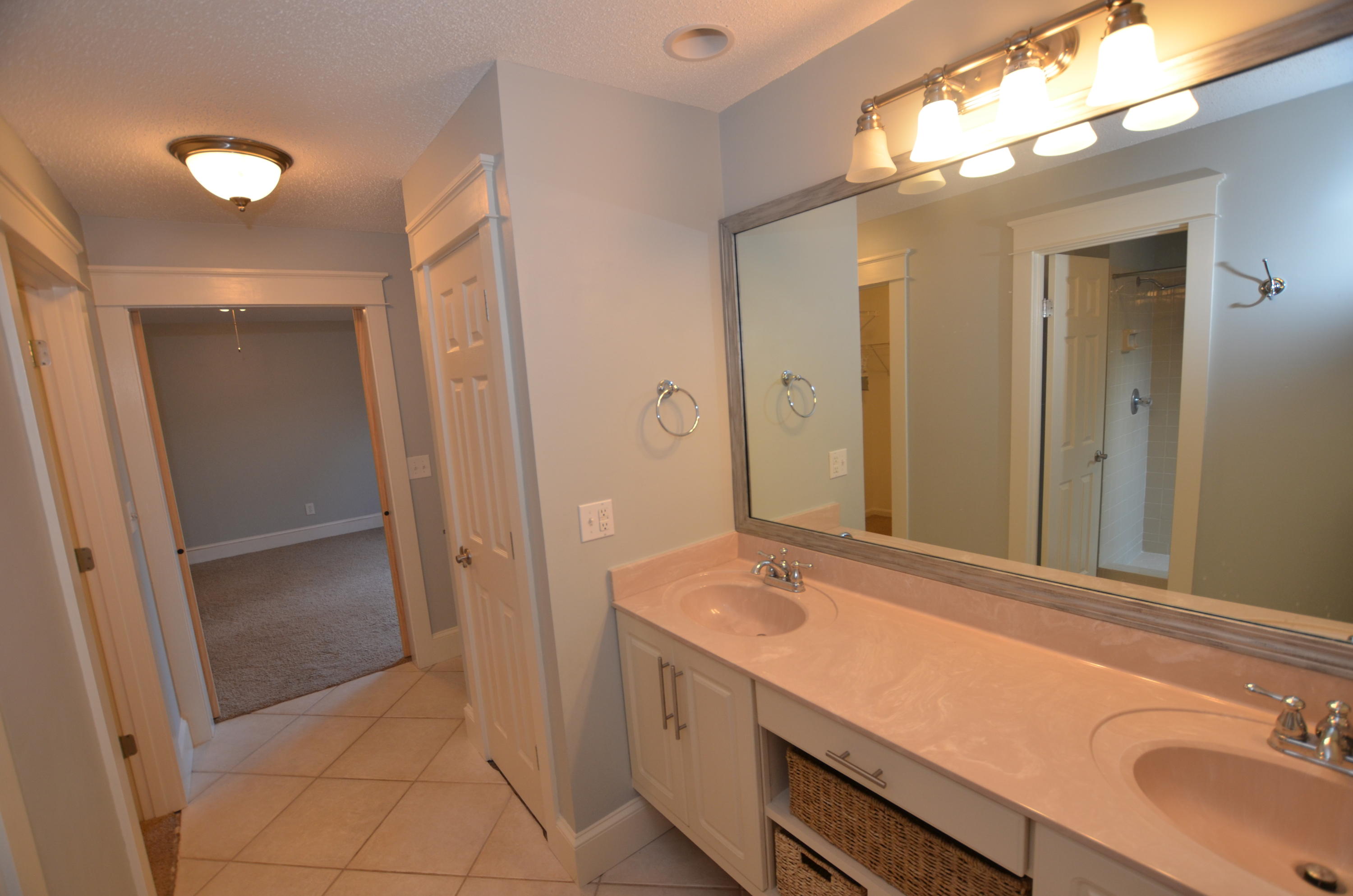 L'ATRIUM - Residential Lease