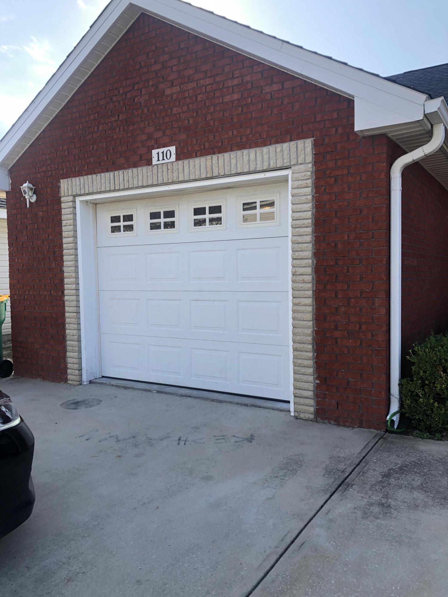 QUAIL LAKE - Residential Lease