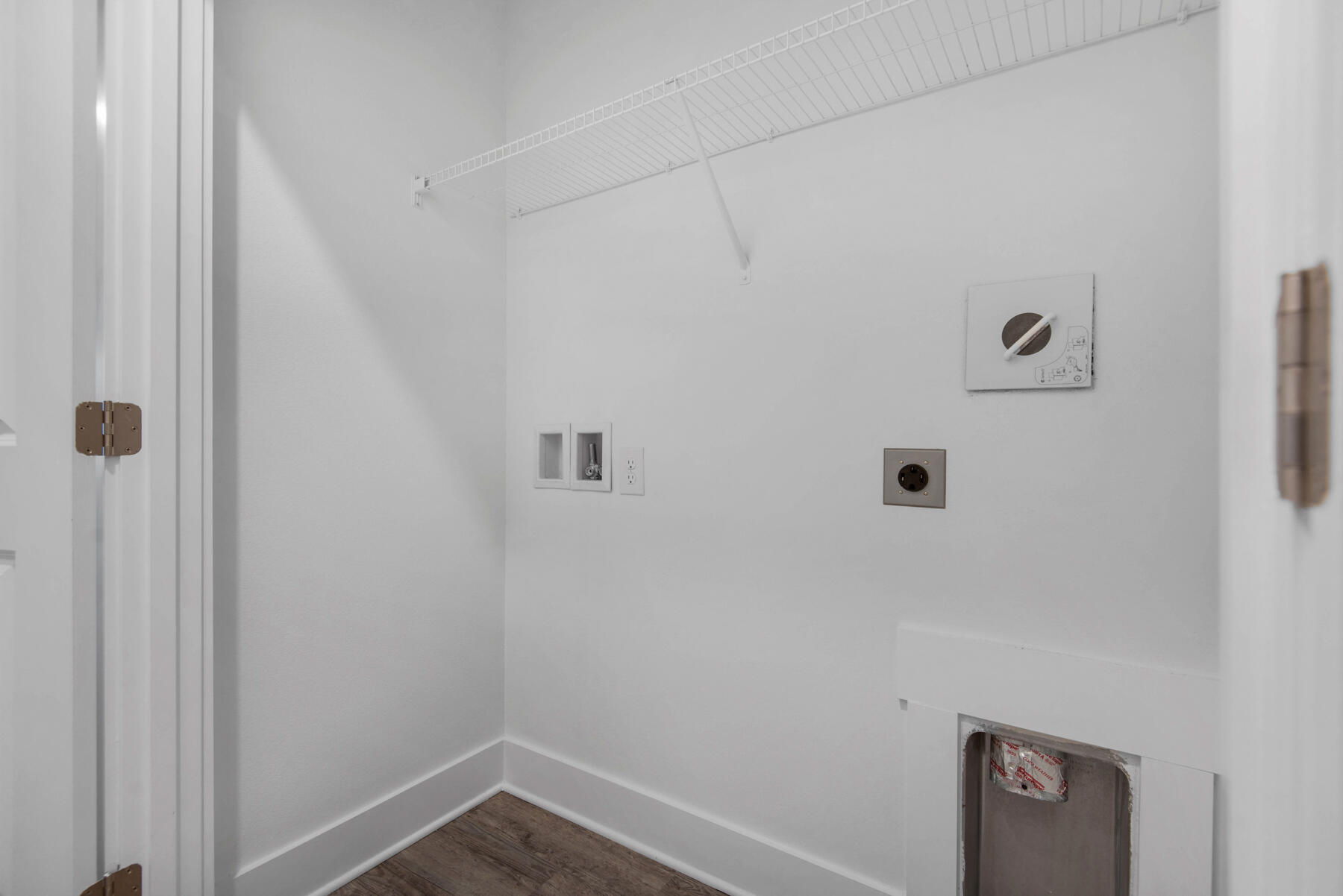 VERANDAS AT FREEPORT - Residential Lease