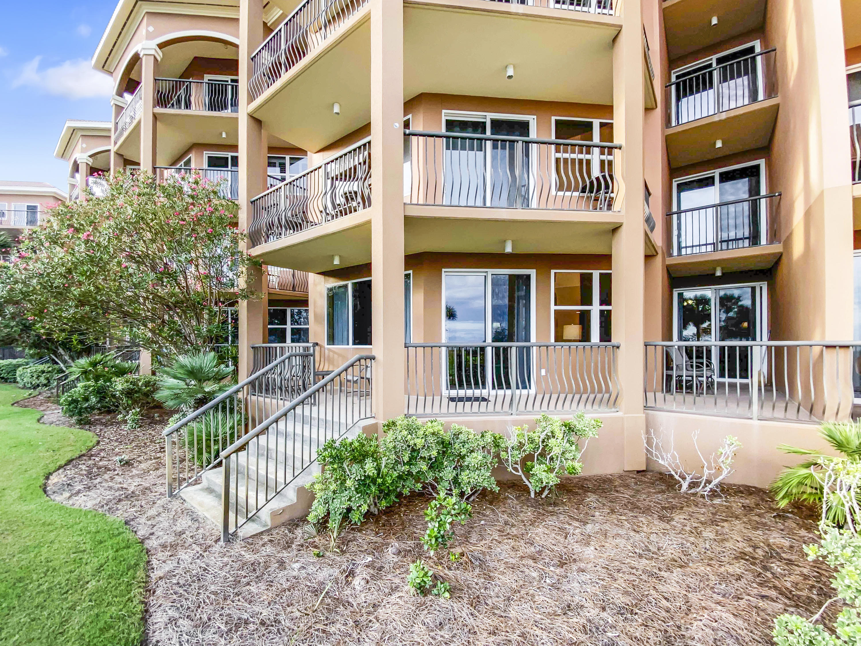 MEDITERRANEA - Residential